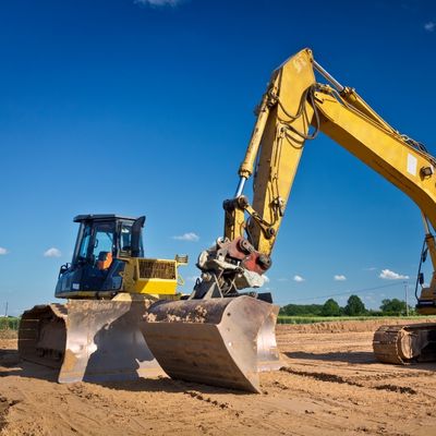 earth moving equipment supplier companies in Abu Dhabi UAE